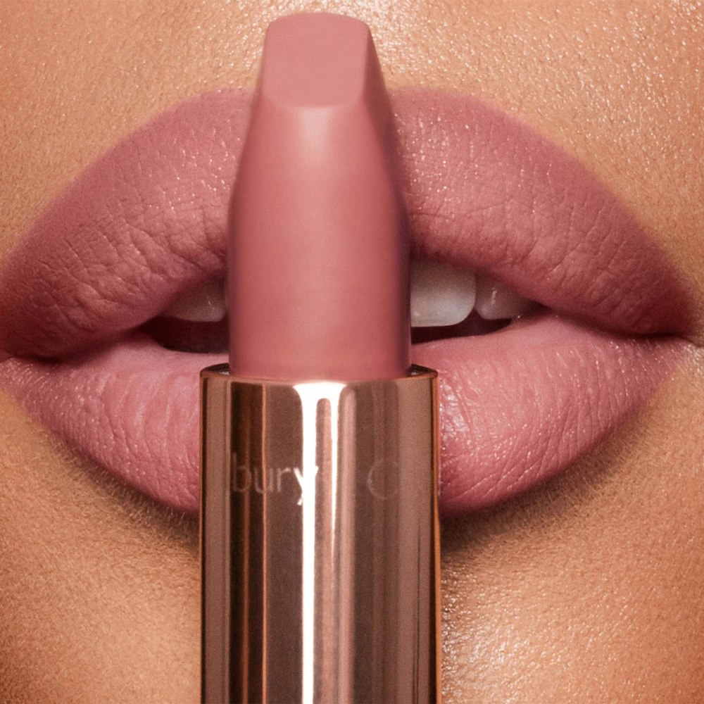 Matte Revolution Lipstick – Pillow Talk